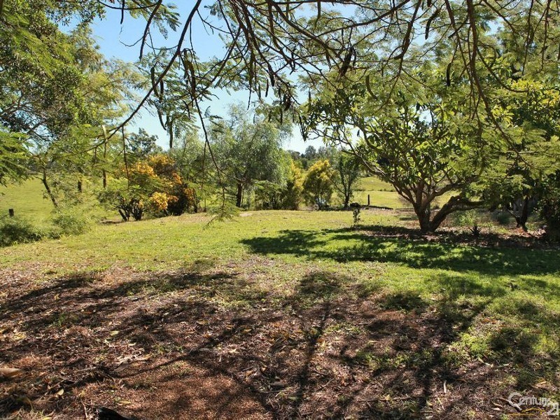 3 Short St, Lowood QLD 4311