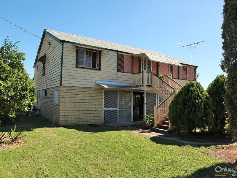 3 Short St, Lowood QLD 4311