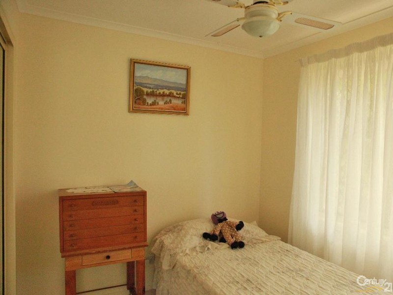 17 Schmidt Rd, Fernvale QLD 4306