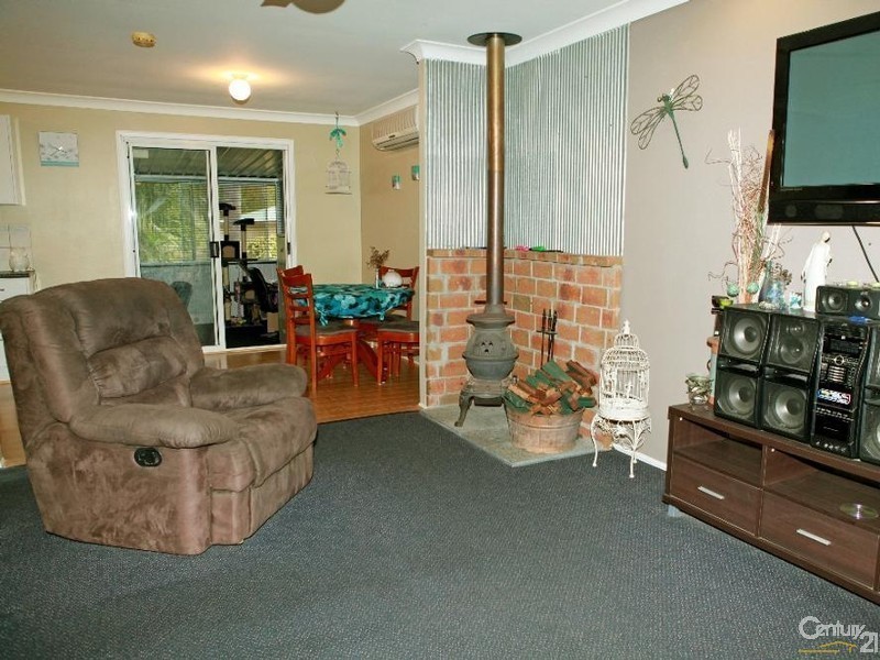 13 Pelican Dr, Laidley Heights QLD 4341