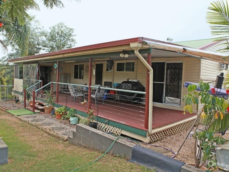 13 Pelican Dr, Laidley Heights QLD 4341