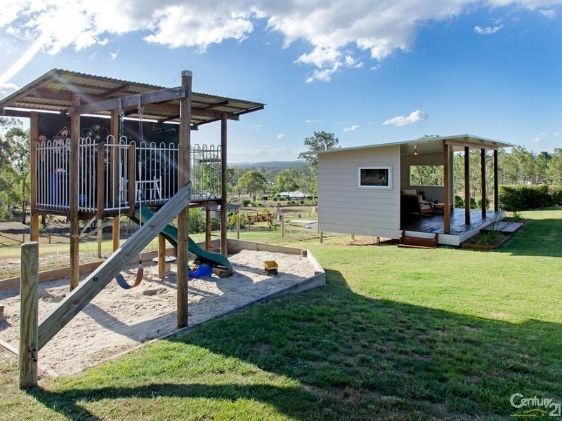 25 Robyn Tce, Fernvale QLD 4306