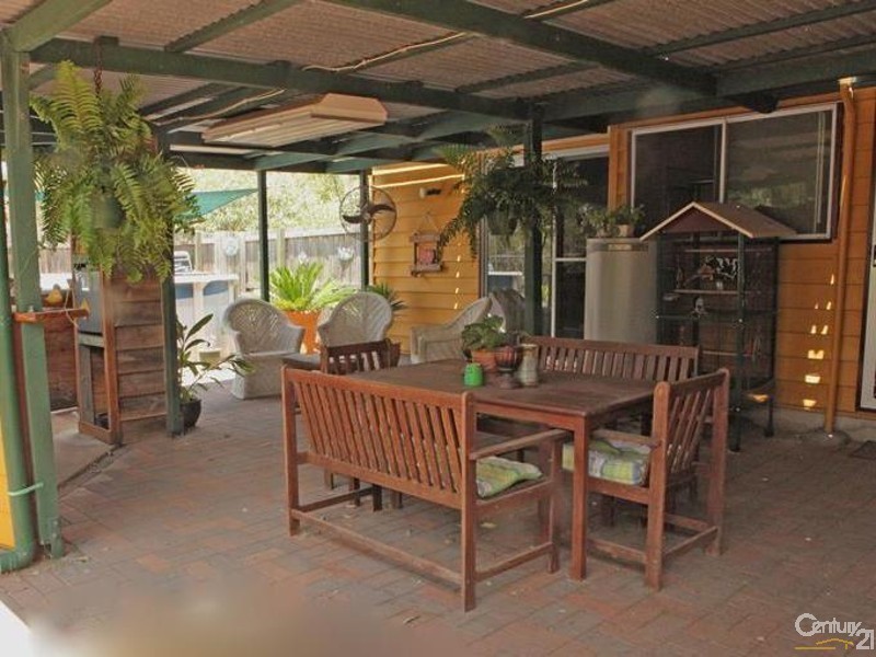 22 Oak St, Brightview QLD 4311