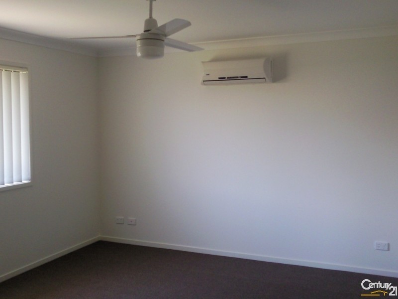 17 Sea Eagle Drive, Lowood QLD 4311