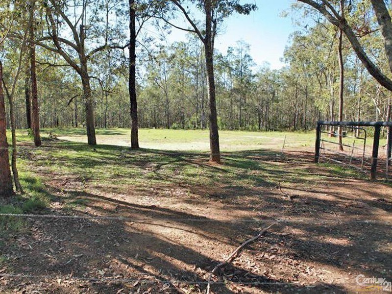 249 Willaura Drive, Mount Hallen QLD 4312