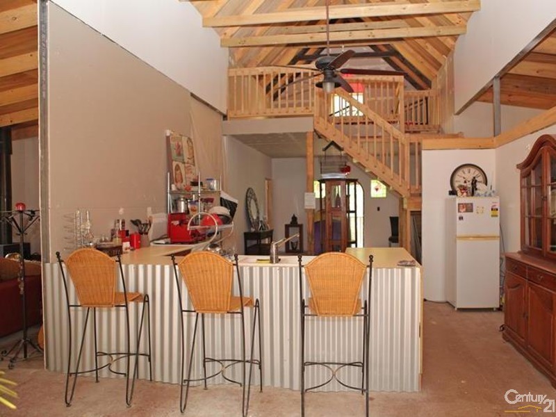 535 Sim Jue Creek Road, Dundas QLD 4306