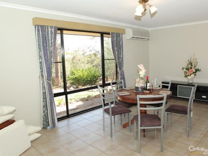 140 Lockyer View Rd, Wivenhoe Pocket QLD 4306