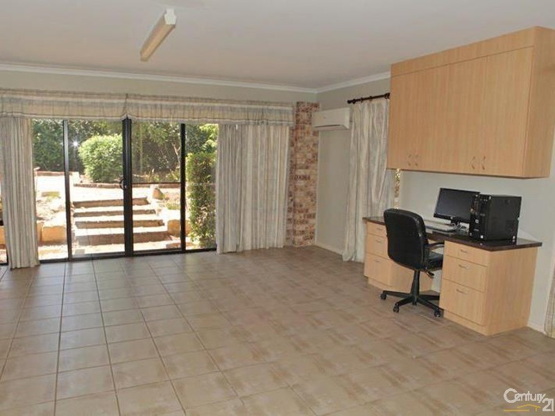 140 Lockyer View Rd, Wivenhoe Pocket QLD 4306