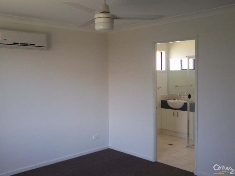 17  Sea Eagle Drive, Lowood QLD 4311