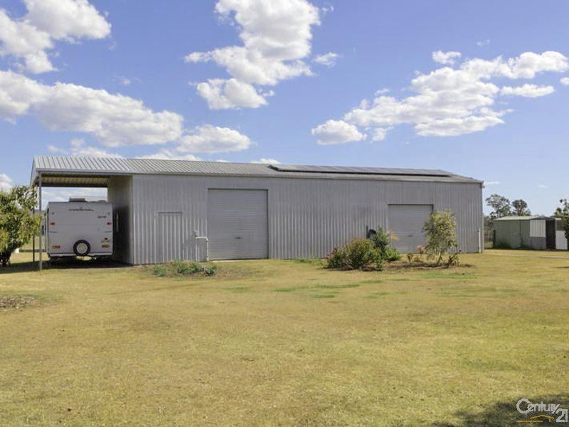 22 Harpeng Rd, Wivenhoe Pocket QLD 4306