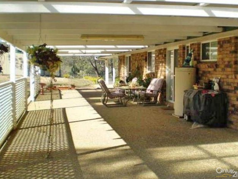 5 Cockatoo Crt, Regency Downs QLD 4341