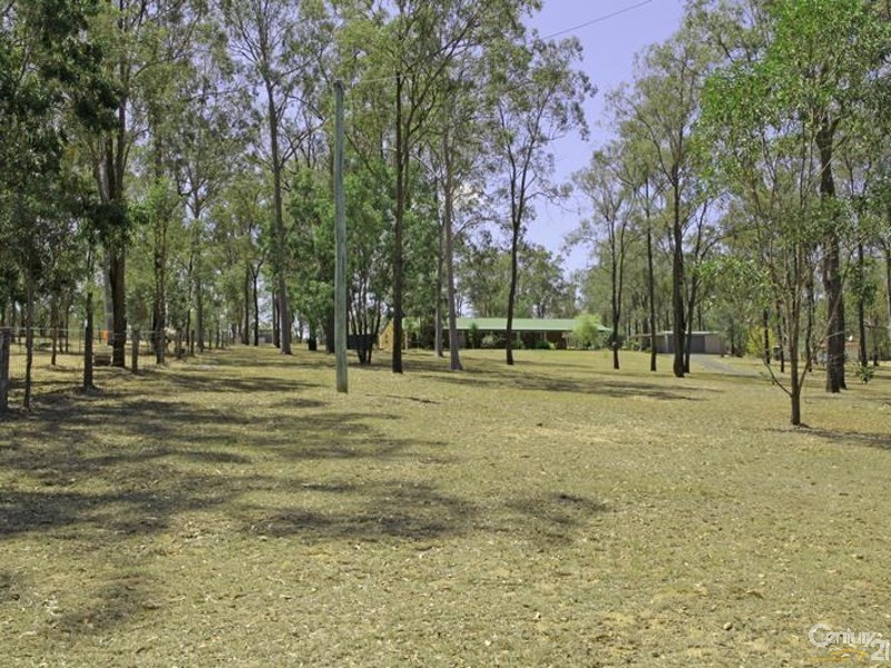 5 Cockatoo Crt, Regency Downs QLD 4341