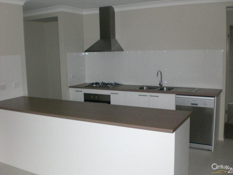 14 Willowood Place, Fernvale QLD 4306