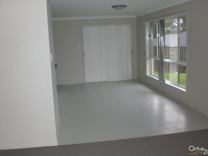 14 Willowood Place, Fernvale QLD 4306