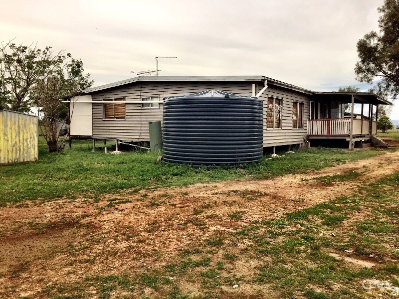 8 Spenglers Lane, Clarendon QLD 4311