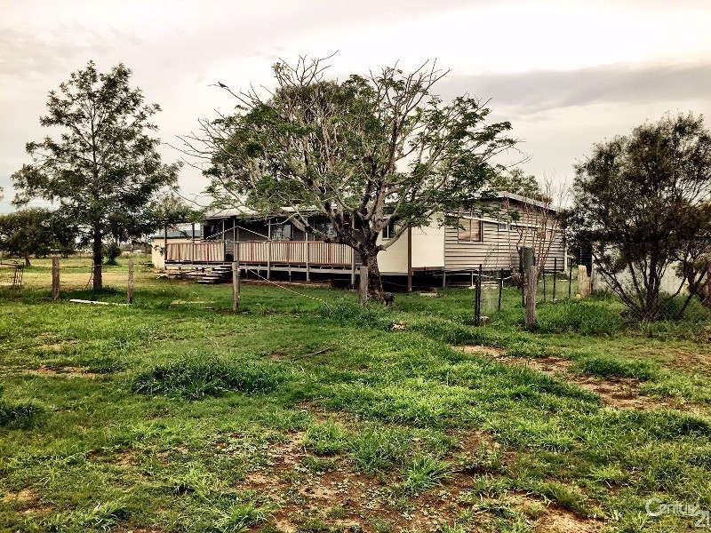 8 Spenglers Lane, Clarendon QLD 4311