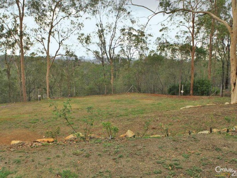 104 Lockyer View Rd, Wivenhoe Pocket QLD 4306