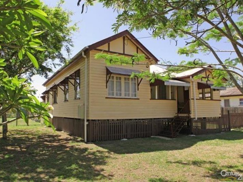 20 Daniel Street, Lowood QLD 4311