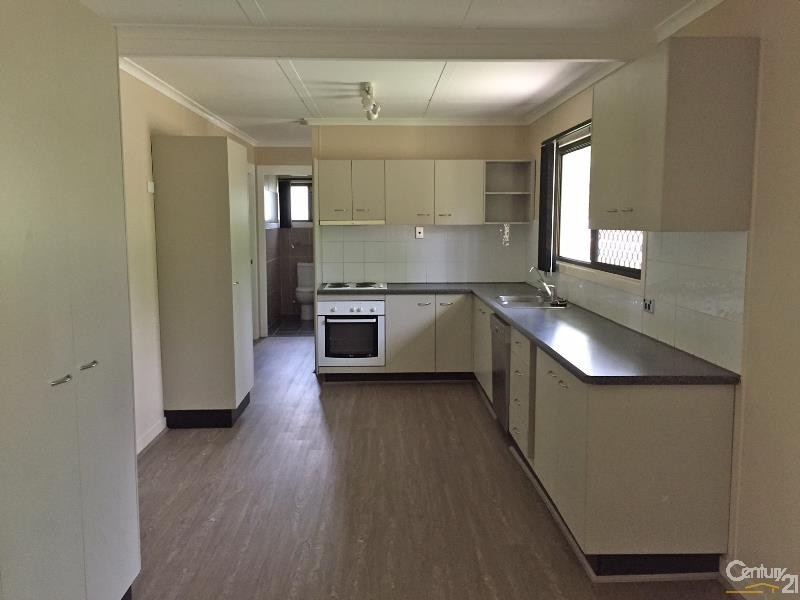 28 Allen Rd, Fernvale QLD 4306