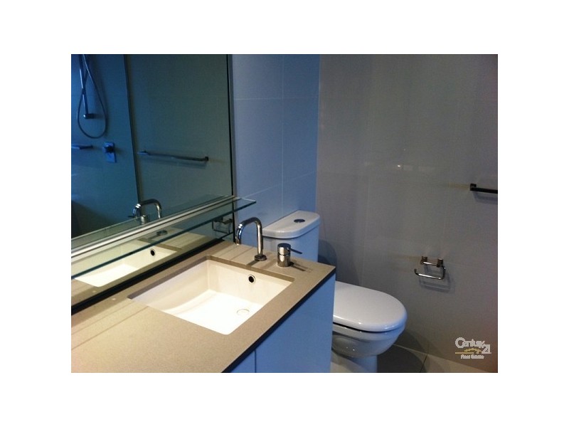 2175/5 Circle On Cavil Crn Cavil Ave and Ferny Ave, Surfers Paradise QLD 4217