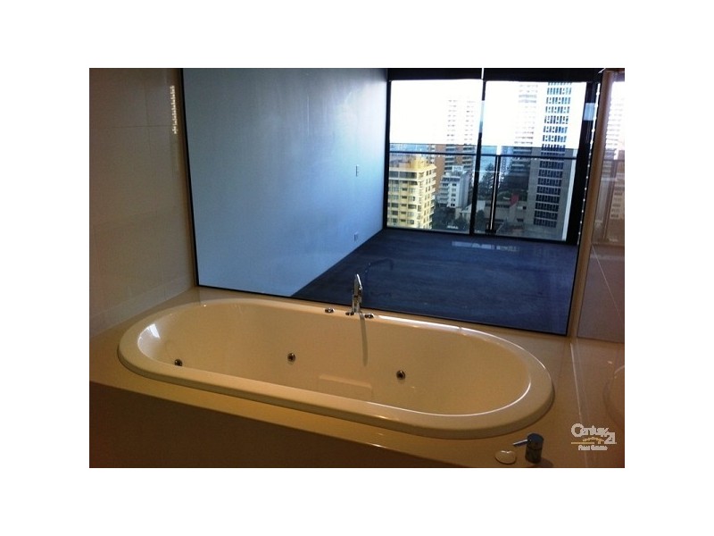 2175/5 Circle On Cavil Crn Cavil Ave and Ferny Ave, Surfers Paradise QLD 4217