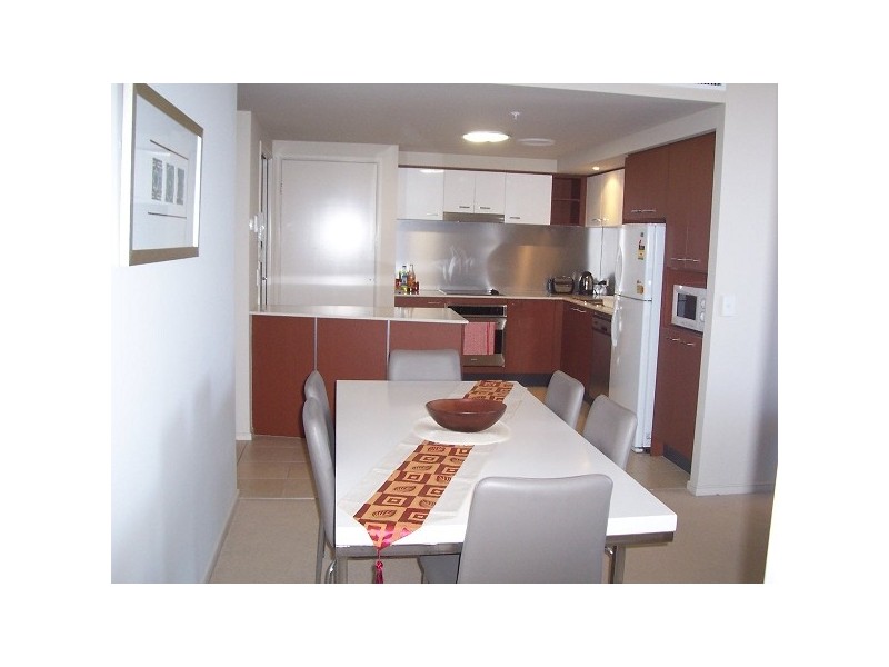 2285 / 23 Chevron Renaissance / Ferny Avenue, Surfers Paradise QLD 4217