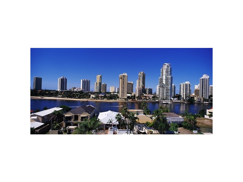 56 Stanhill Drive, Chevron Island QLD 4217