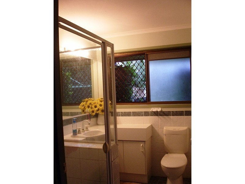 4 Minden Crescent, Helensvale QLD 4212