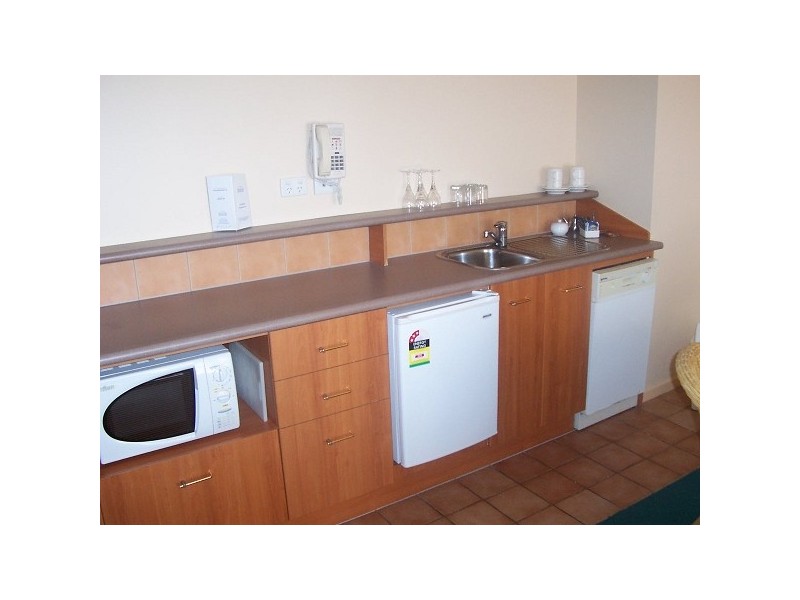 326&327/132 AUSTRALIS SOVEREIGN, Surfers Paradise QLD 4217