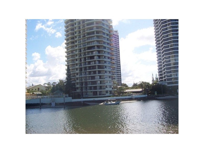 9 Bayview Street BROADWATER SHORES, Runaway Bay QLD 4216