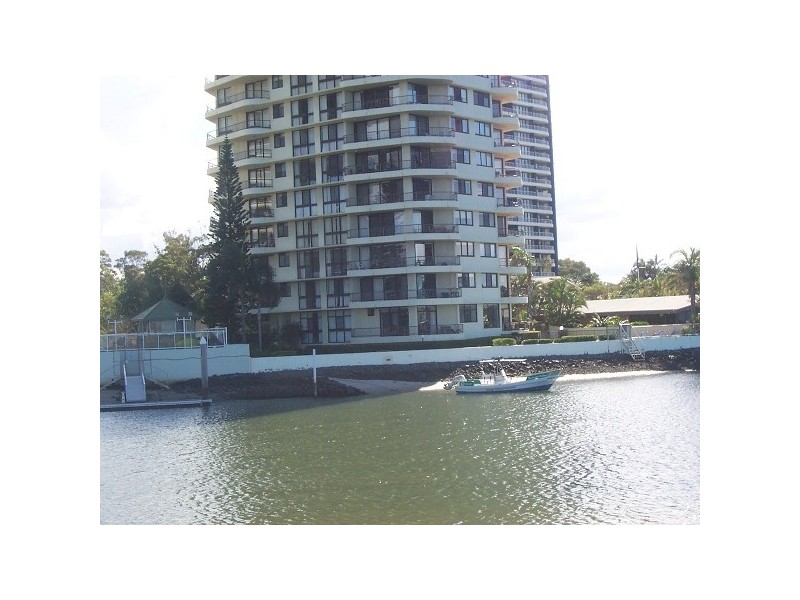 9 Bayview Street BROADWATER SHORES, Runaway Bay QLD 4216