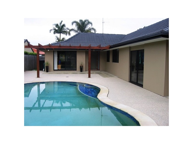 81 Cypress Drive, Broadbeach Waters QLD 4218