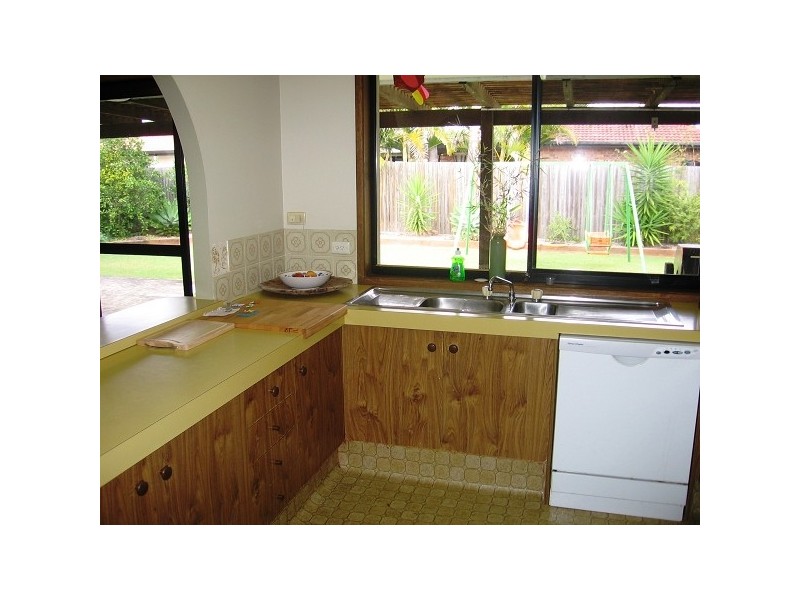 81 Cypress Drive, Broadbeach Waters QLD 4218