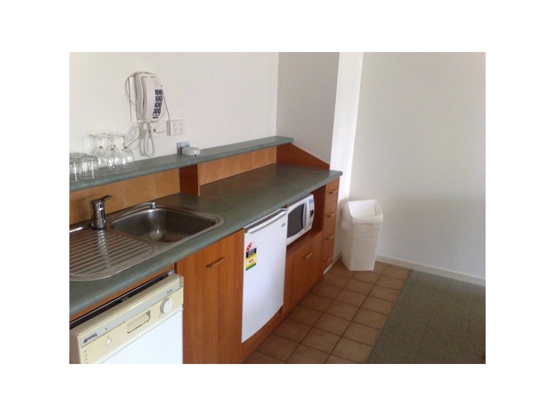 202&203/140 Ferny Ave AUSTRALIS SOVEREIGN, Surfers Paradise QLD 4217