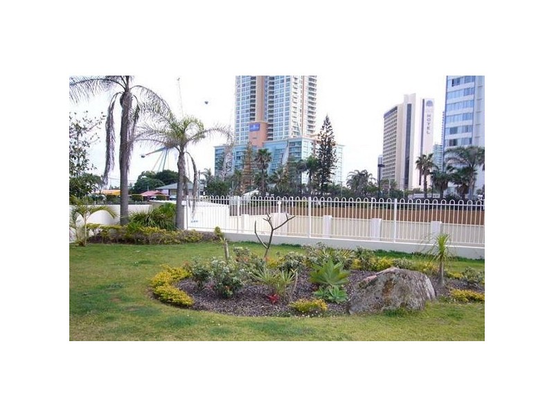4/7 View Avenue VIEW PACIFIC, Surfers Paradise QLD 4217