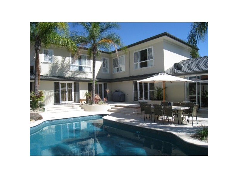 19 Norseman Court PARADISE WATERS, Surfers Paradise QLD 4217