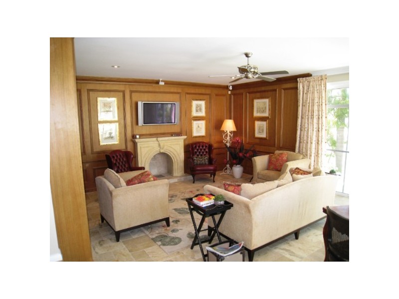 19 Norseman Court PARADISE WATERS, Surfers Paradise QLD 4217