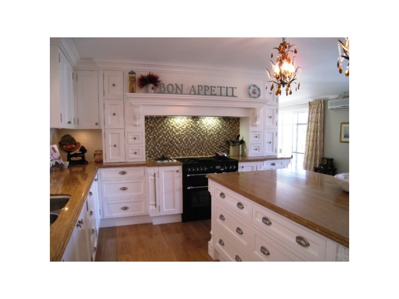 19 Norseman Court PARADISE WATERS, Surfers Paradise QLD 4217