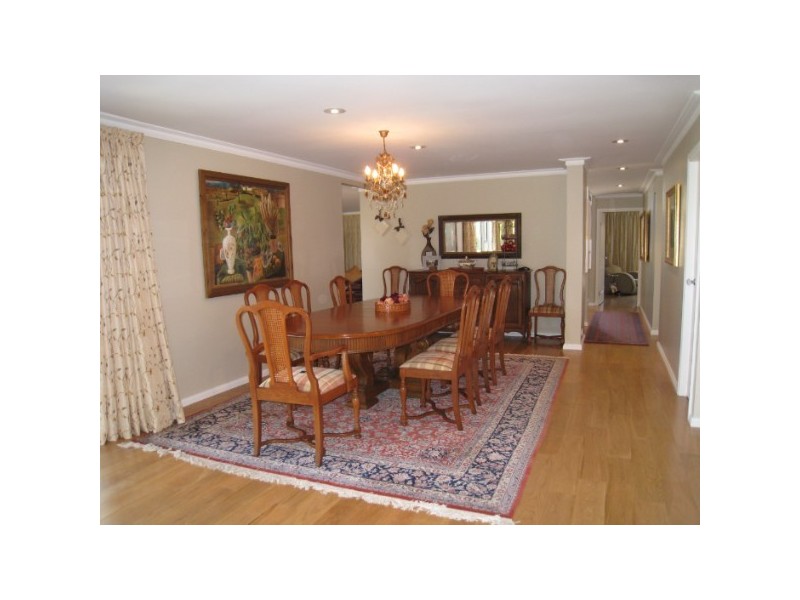 19 Norseman Court PARADISE WATERS, Surfers Paradise QLD 4217