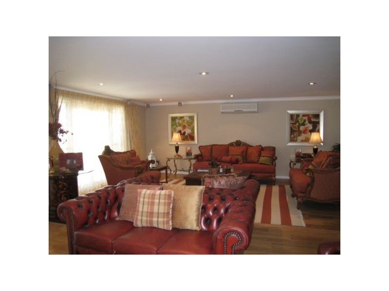 19 Norseman Court PARADISE WATERS, Surfers Paradise QLD 4217