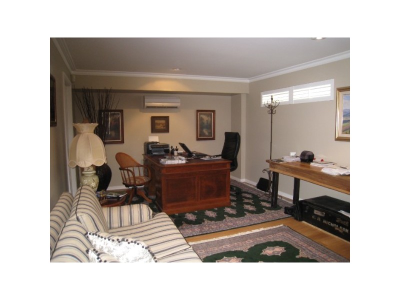 19 Norseman Court PARADISE WATERS, Surfers Paradise QLD 4217