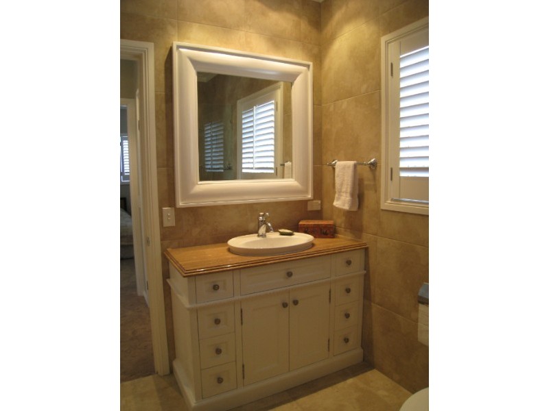 19 Norseman Court PARADISE WATERS, Surfers Paradise QLD 4217