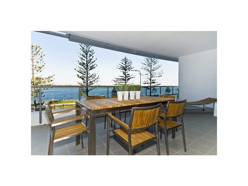 430 Marine Parade, Biggera Waters QLD 4216