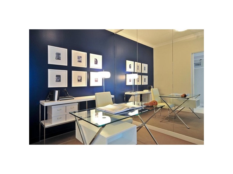 430 Marine Parade, Biggera Waters QLD 4216