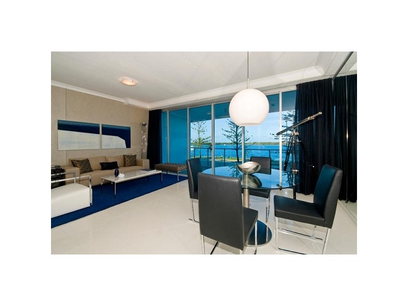 430 Marine Parade, Biggera Waters QLD 4216