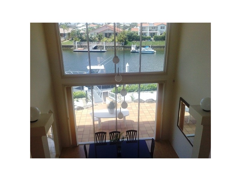 131 Pebble Beach Drive, Runaway Bay QLD 4216