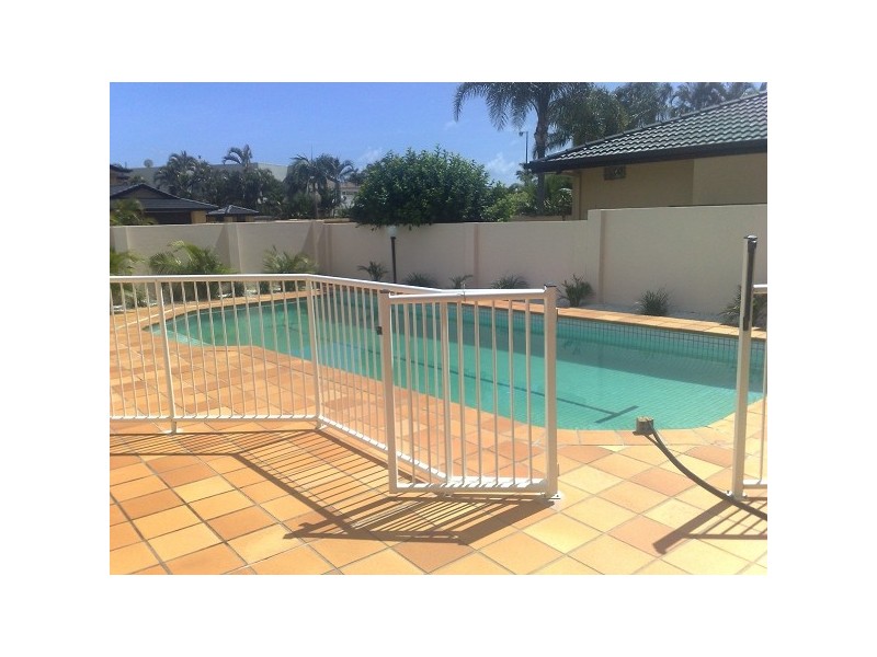 131 Pebble Beach Drive, Runaway Bay QLD 4216