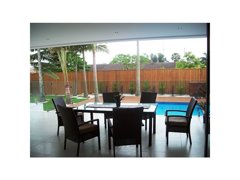 57 Heeb Street, Bundall QLD 4217