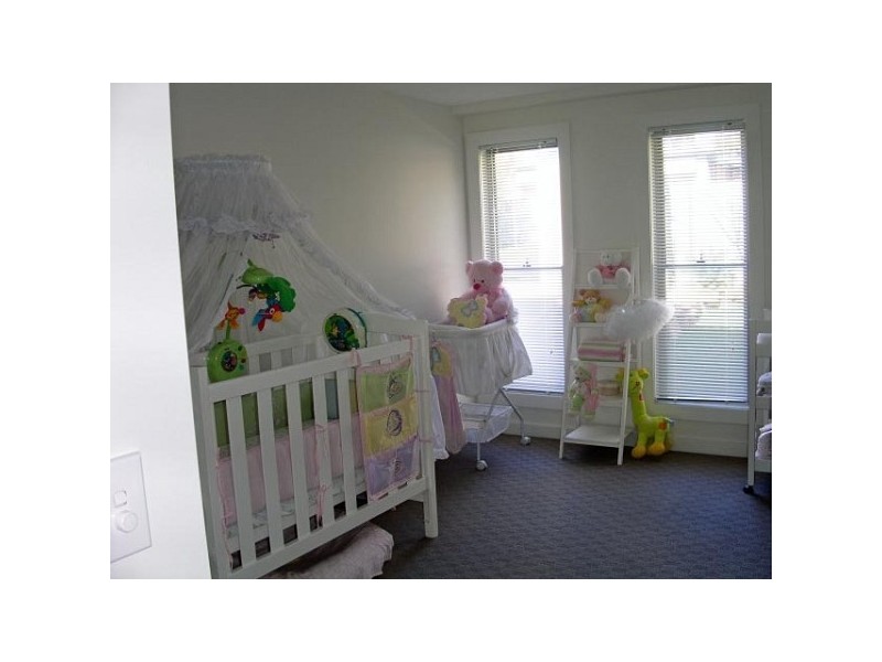 57 Heeb Street, Bundall QLD 4217