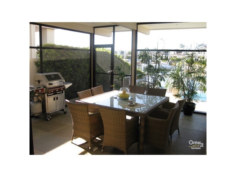 7101 Riverview Crescent, Sanctuary Cove QLD 4212